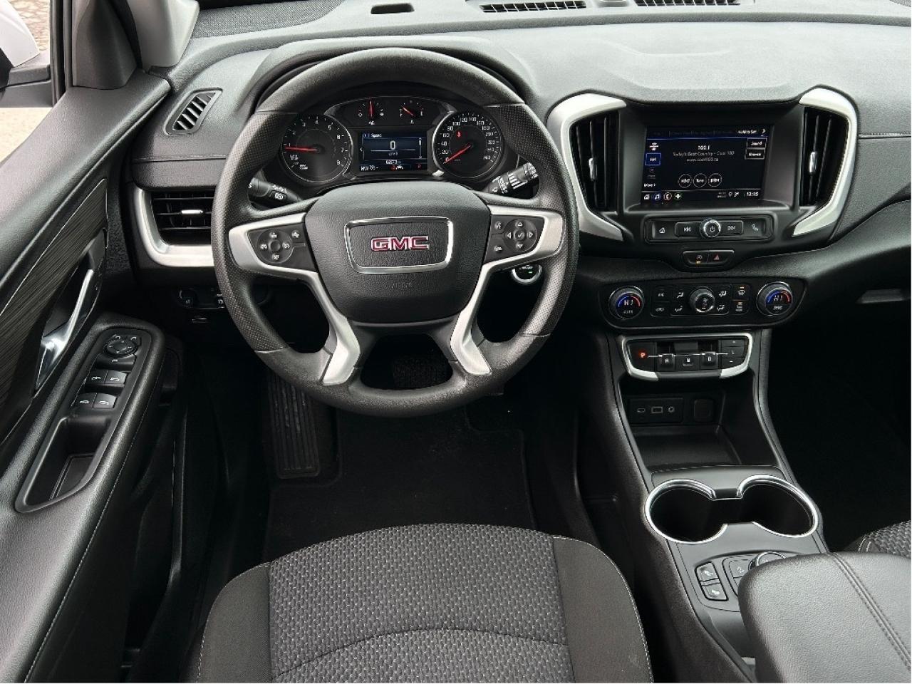 2024 GMC Terrain SLE Photo