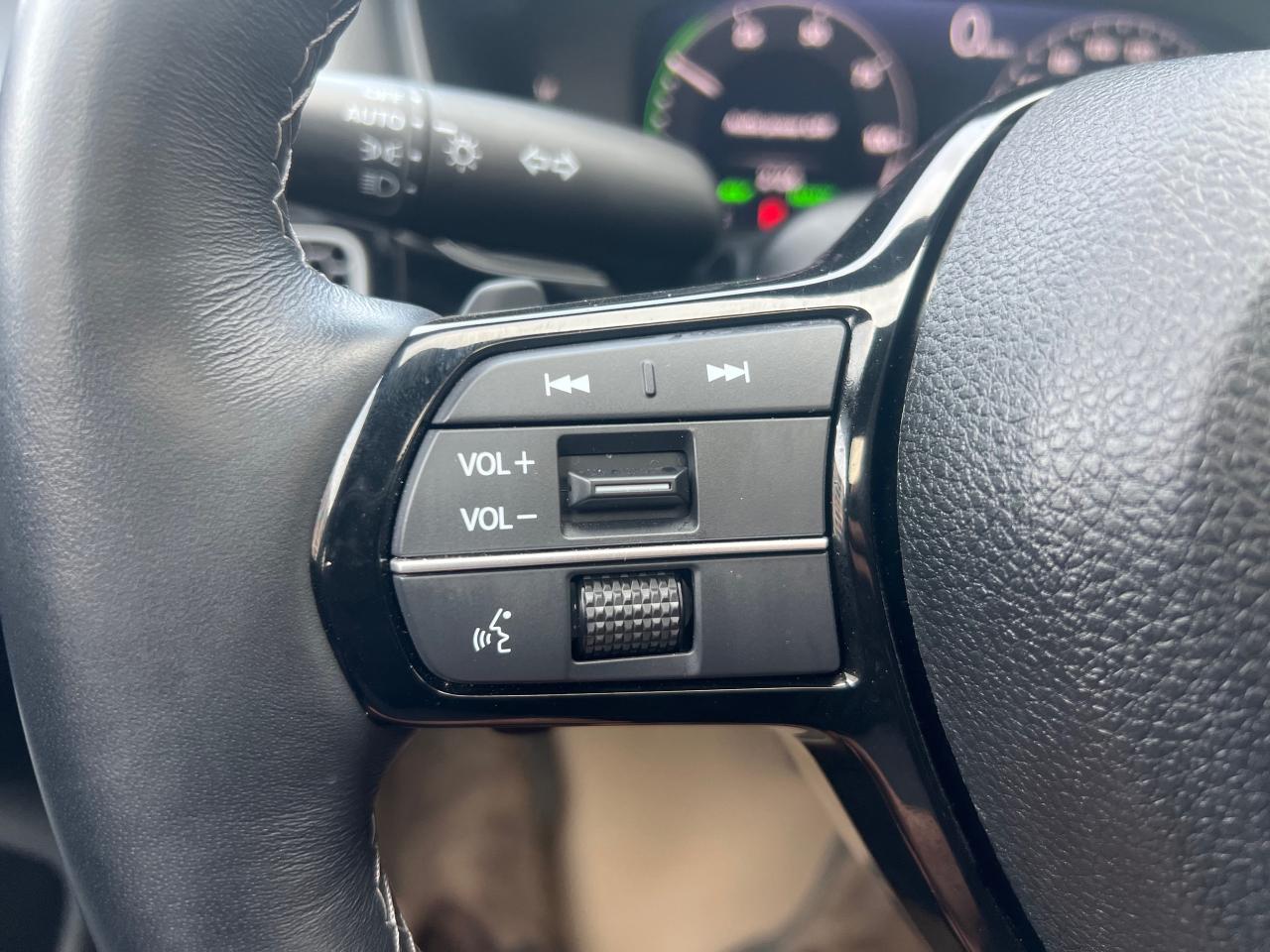 2025 Honda Civic Hybrid Sport Touring 4dr Sedan Photo