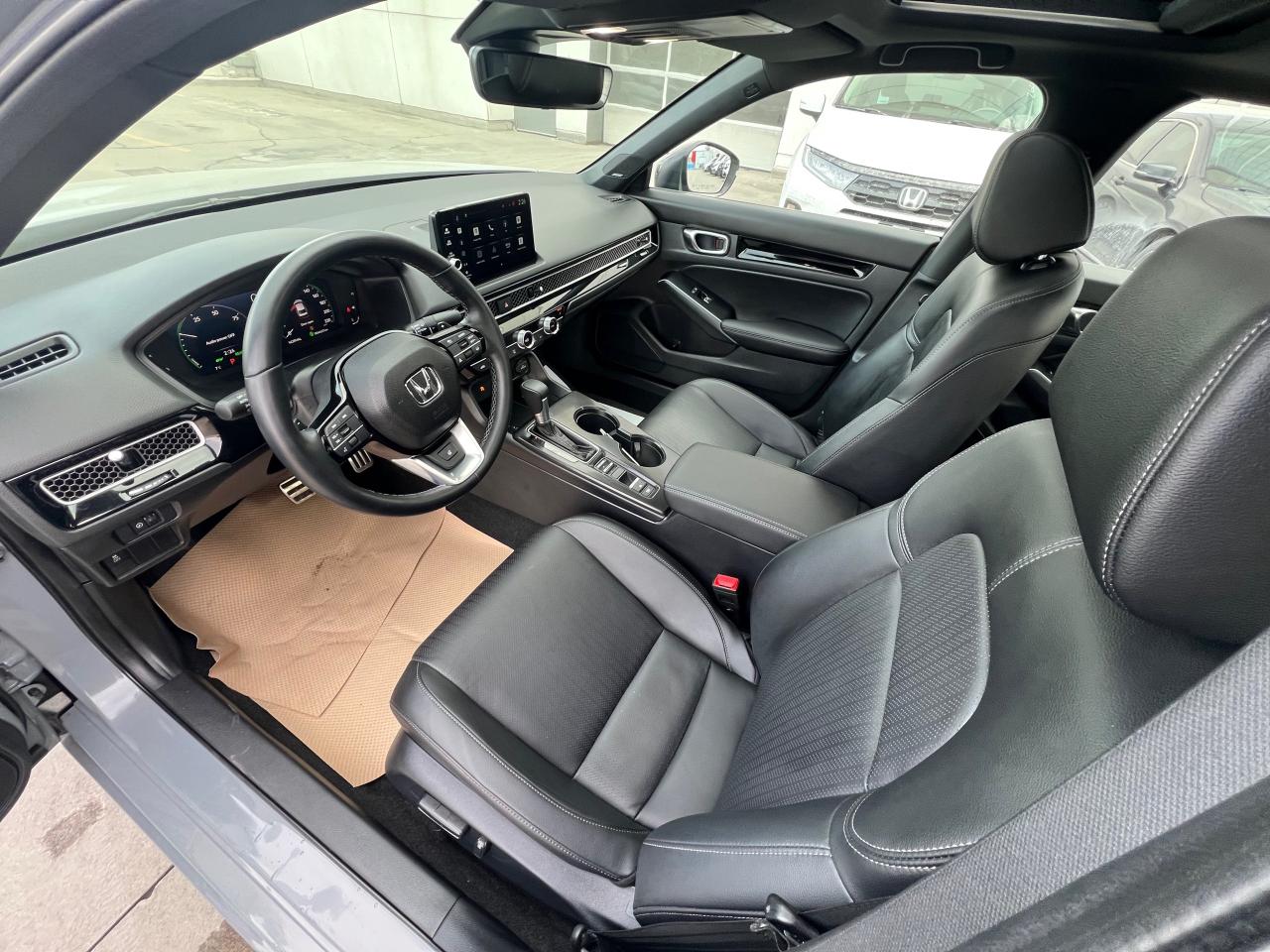 2025 Honda Civic Hybrid Sport Touring 4dr Sedan Photo