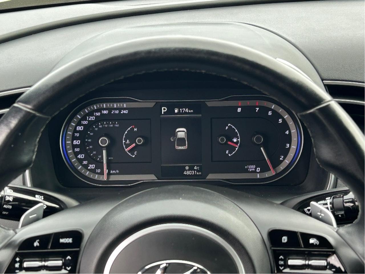 2024 Hyundai Santa Cruz Preferred 48k kms CALL BELLEVILLE 613-961-8848 Photo
