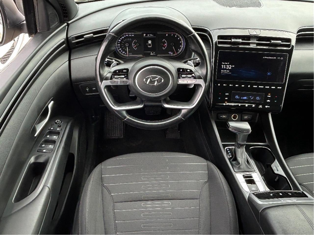 2024 Hyundai Santa Cruz Preferred 48k kms CALL BELLEVILLE 613-961-8848 Photo