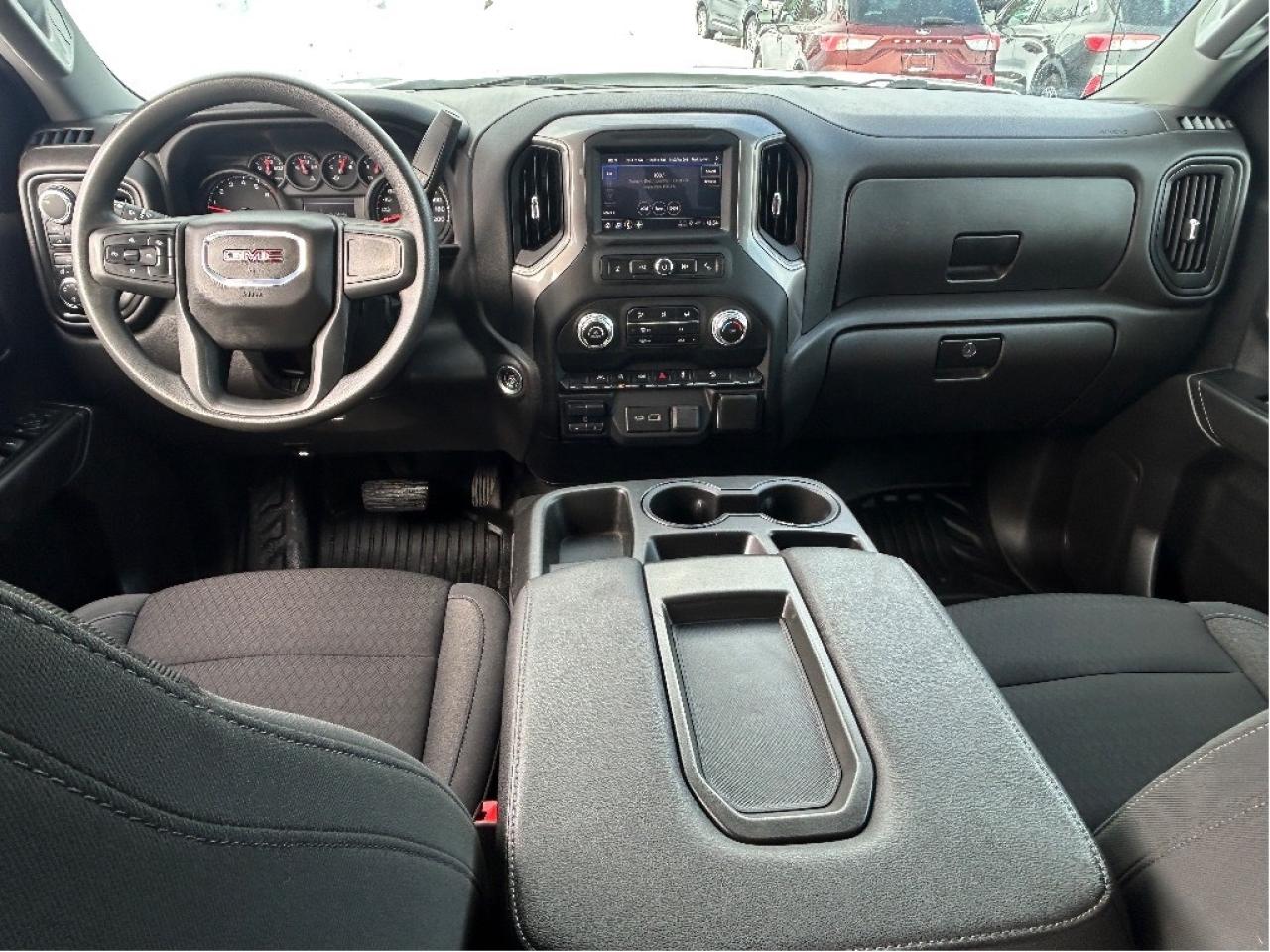 2024 GMC Sierra 1500 Pro 5.3L/4X4/BACKUP CAM CALL PICTON 52K KM'S Photo