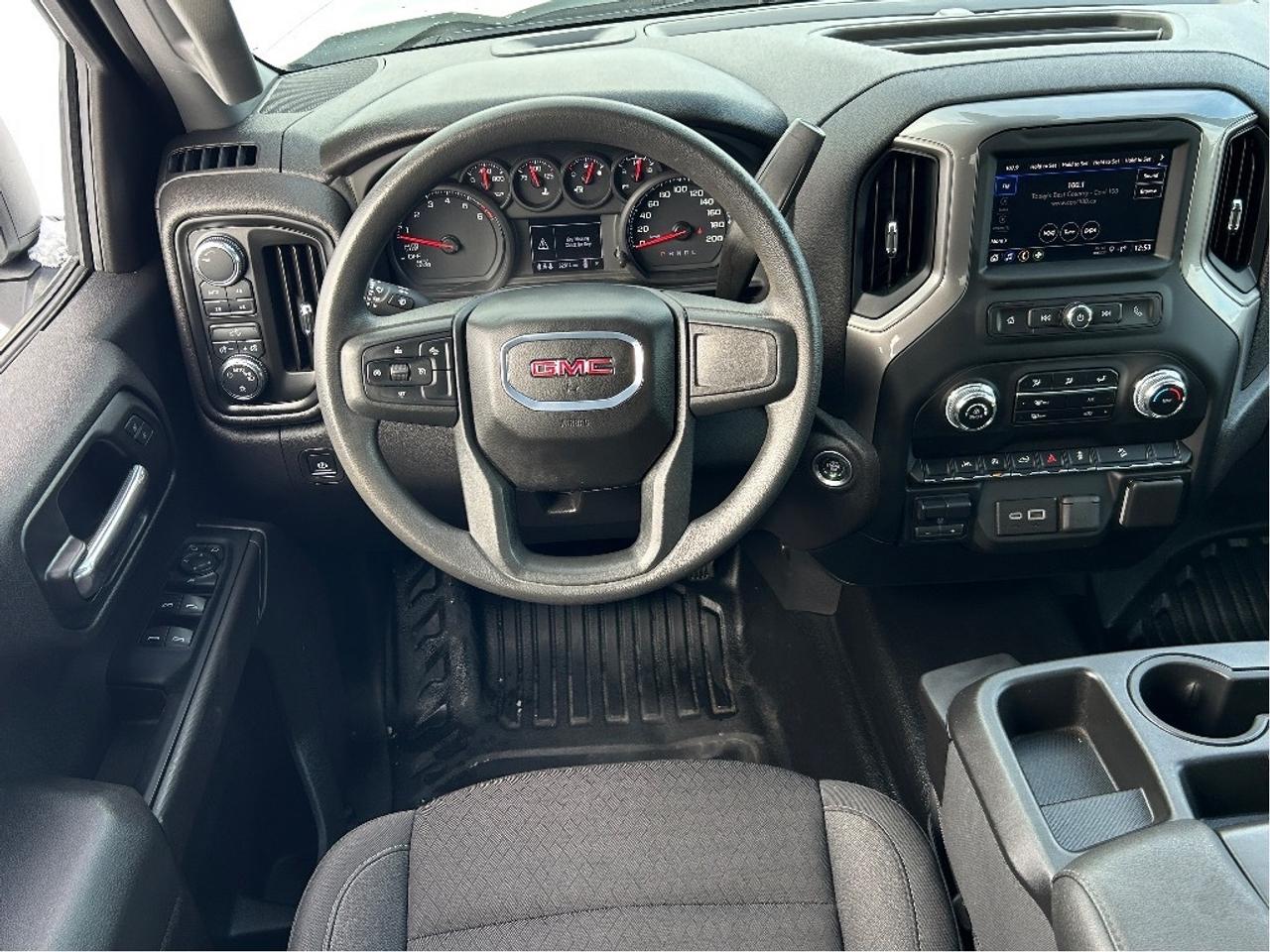 2024 GMC Sierra 1500 Pro 5.3L/4X4/BACKUP CAM CALL PICTON 52K KM'S Photo