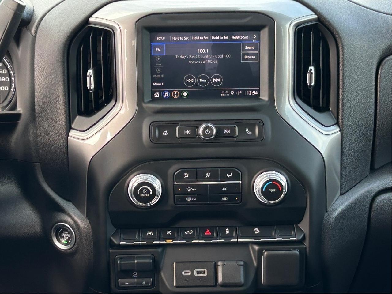 2024 GMC Sierra 1500 Pro 5.3L/4X4/BACKUP CAM CALL PICTON 52K KM'S Photo