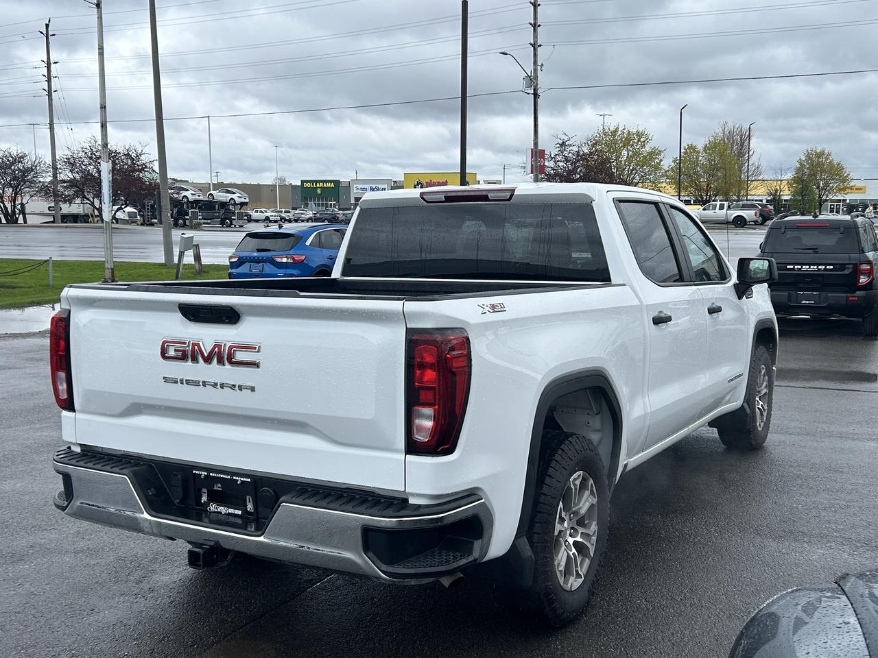 2024 GMC Sierra 1500 Pro 5.3L/4X4/BACKUP CAM CALL NAPANEE 613-354-2100 Photo