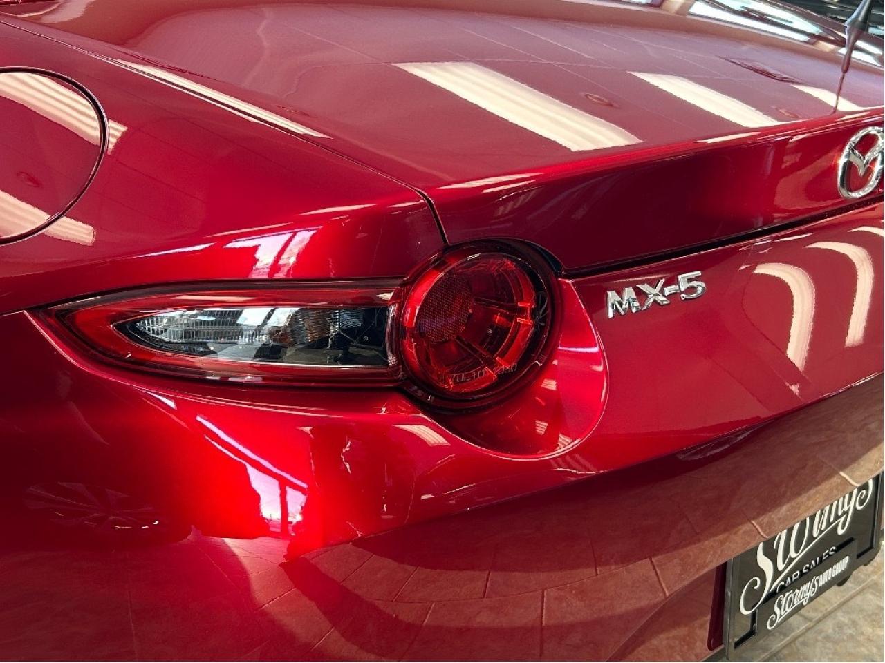 2021 Mazda MX-5 GS , AUTOMATIC **BELLEVILLE 613-961-8848** Photo