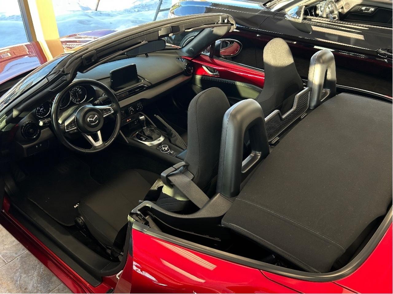 2021 Mazda MX-5 GS , AUTOMATIC **BELLEVILLE 613-961-8848** Photo