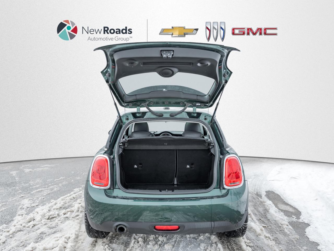 2015 MINI 3 Door Cooper 2dr Hatchback Photo