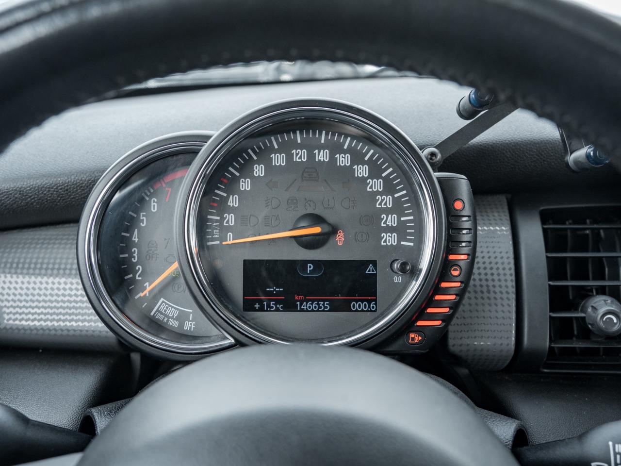 2015 MINI 3 Door Cooper 2dr Hatchback Photo