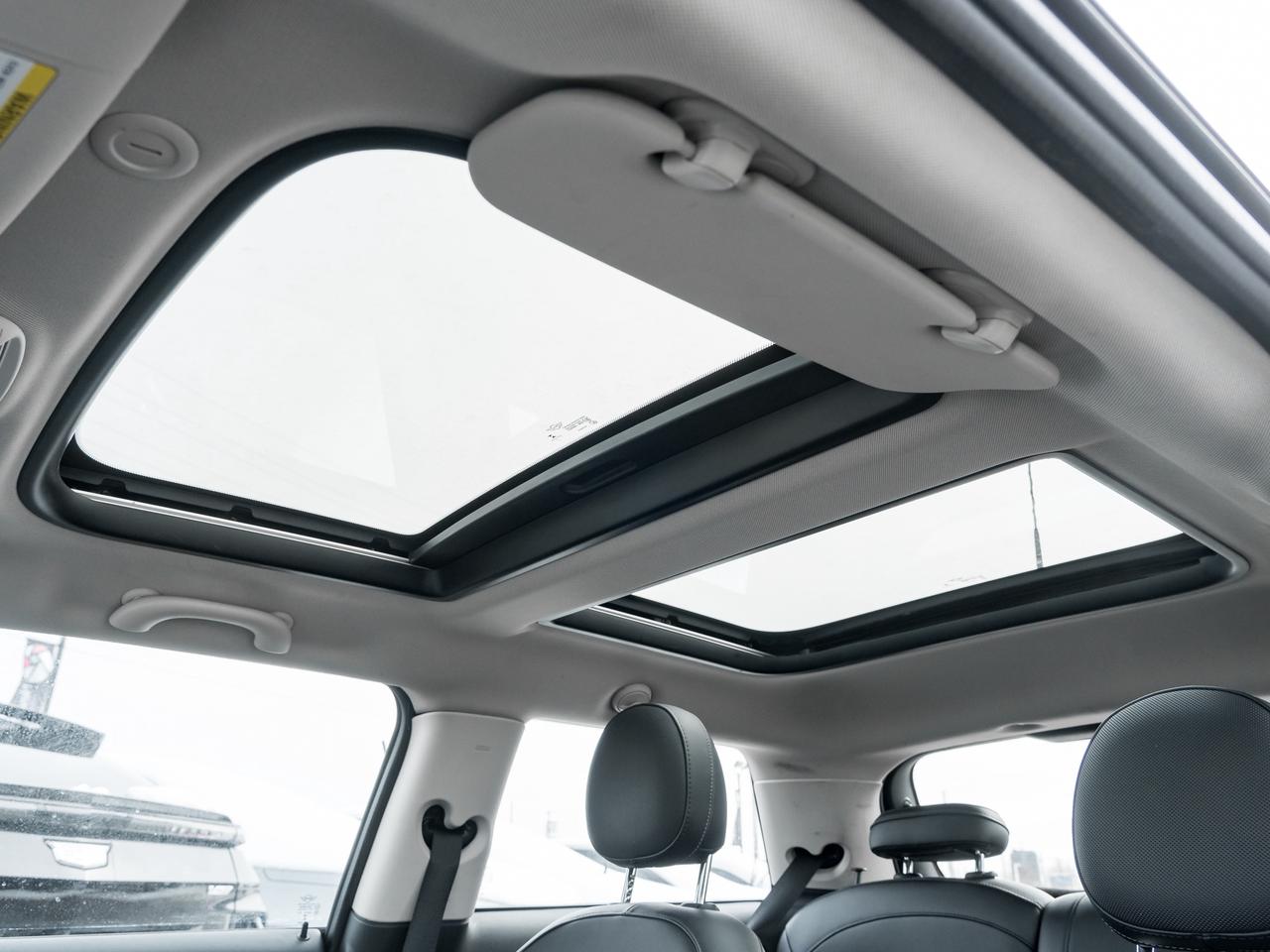 2015 MINI 3 Door Cooper 2dr Hatchback Photo