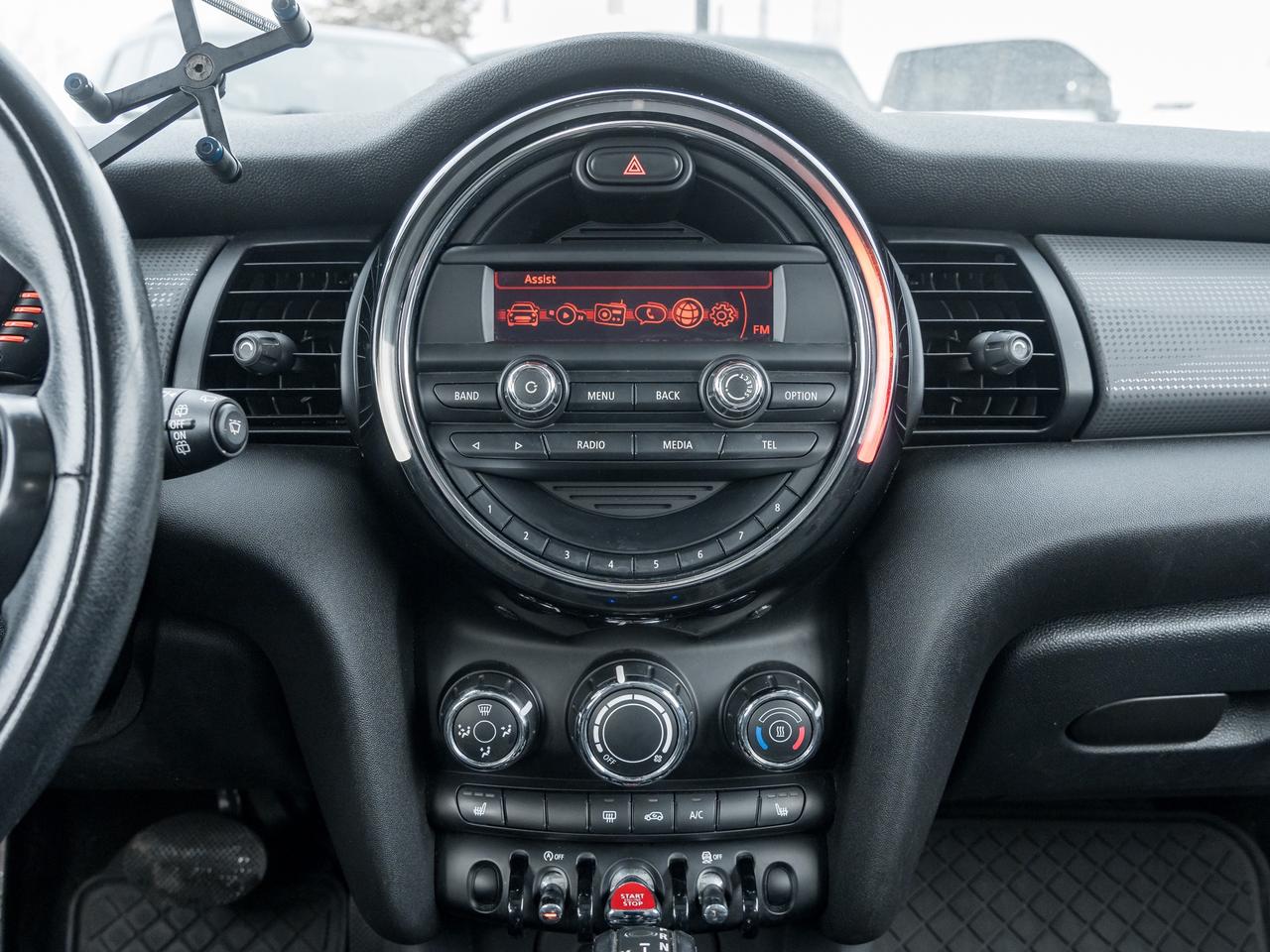 2015 MINI 3 Door Cooper 2dr Hatchback Photo