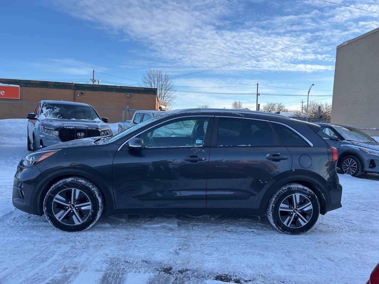 2021 Kia NIRO EX CALL BELLEVILLE 613-961-8848 Photo