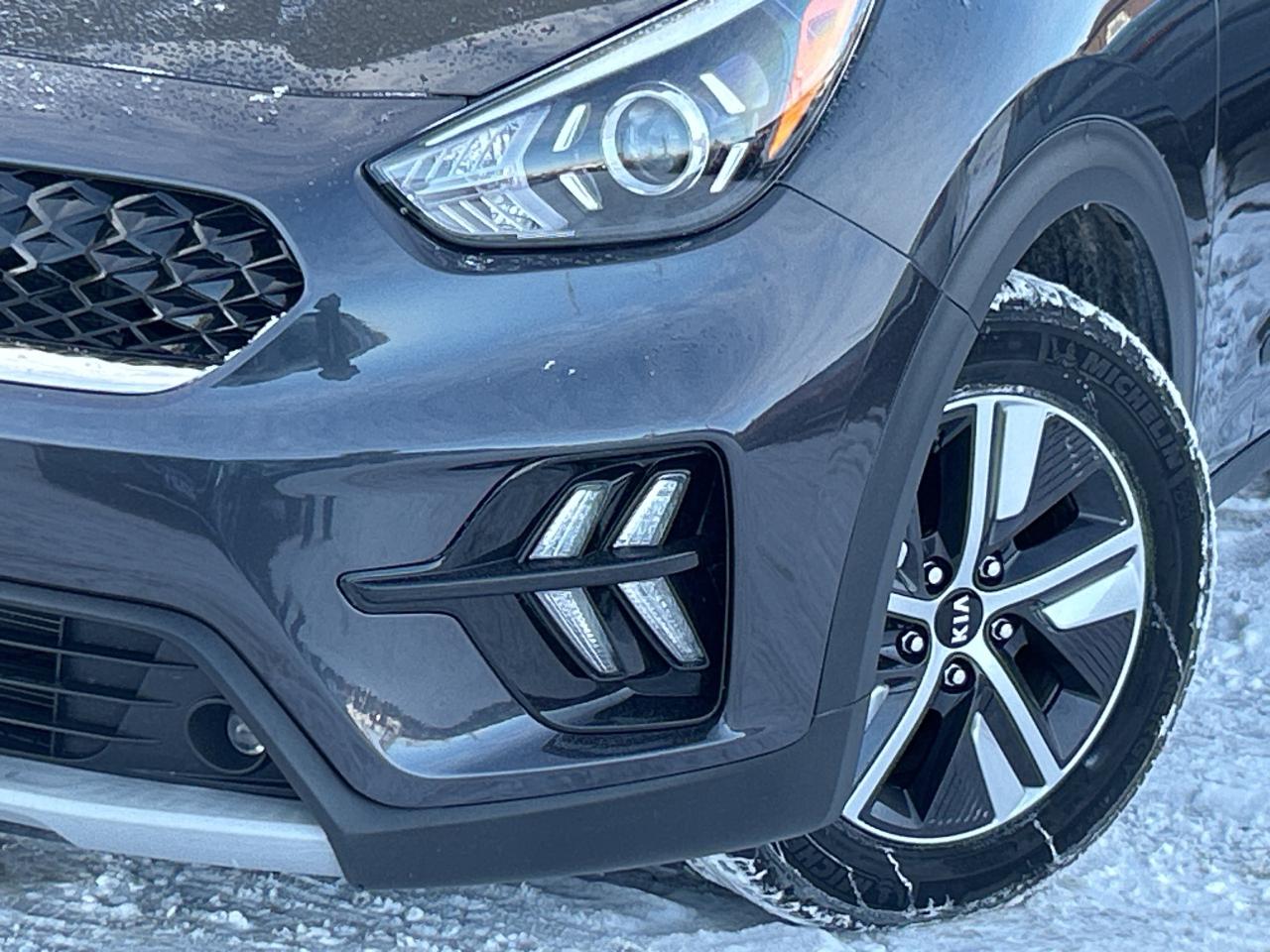 2021 Kia NIRO EX CALL BELLEVILLE 613-961-8848 Photo