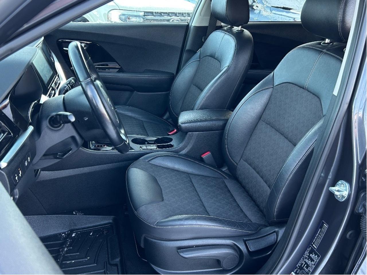 2021 Kia NIRO EX CALL BELLEVILLE 613-961-8848 Photo