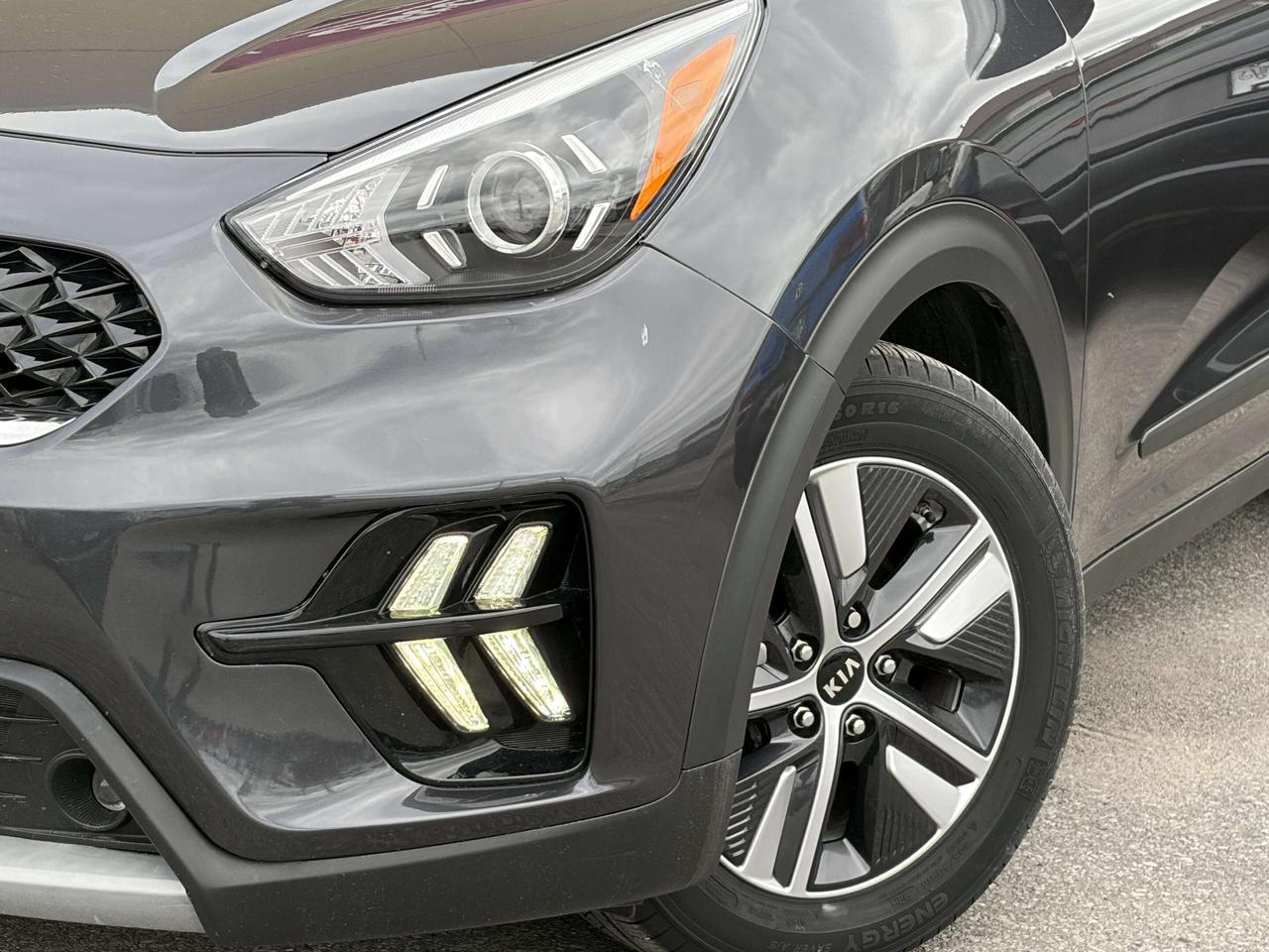 2021 Kia NIRO EX CALL BELLEVILLE 613-961-8848 Photo