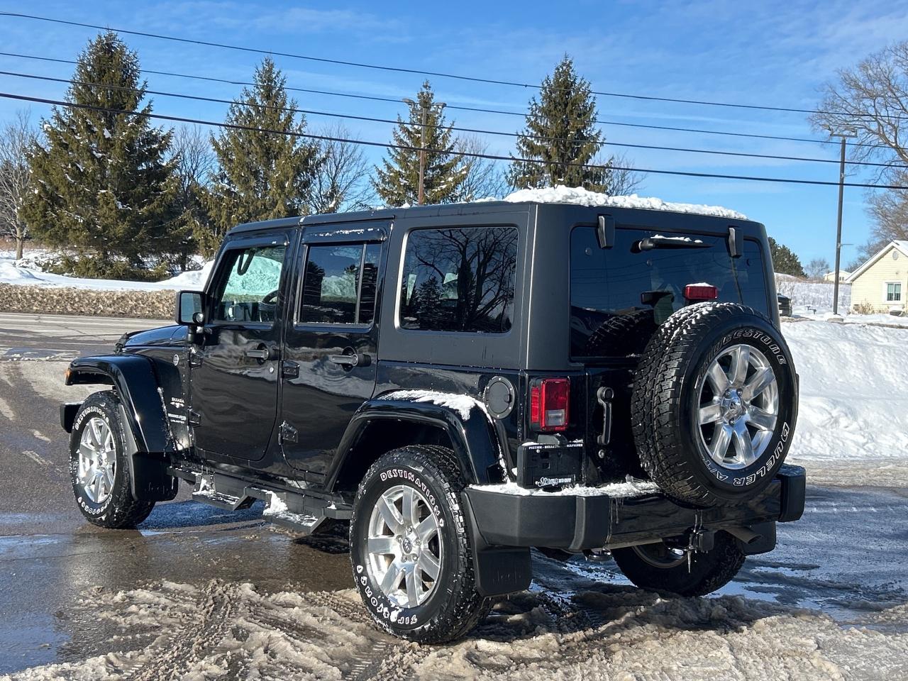 2018 Jeep Wrangler JK Unlimited Sahara REMOTE START/NAV/BACKUP CAM CALL PICTON Photo