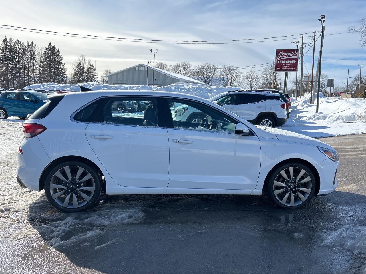 2018 Hyundai Elantra GT Sport LEATHER/PWR SUNROOF/BACKUP CAM CALL PICTON Photo