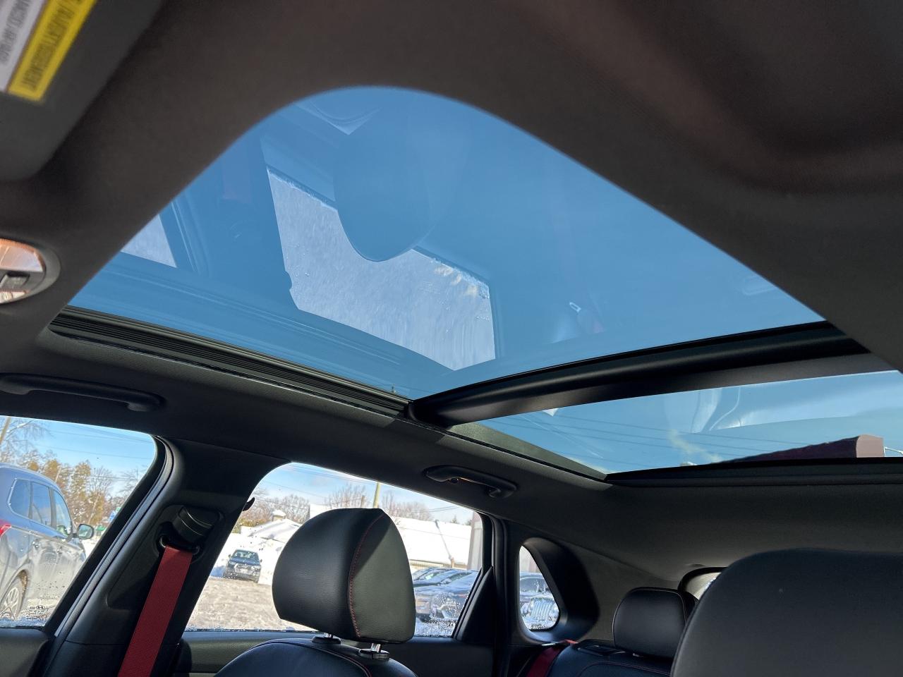 2018 Hyundai Elantra GT Sport LEATHER/PWR SUNROOF/BACKUP CAM CALL PICTON Photo