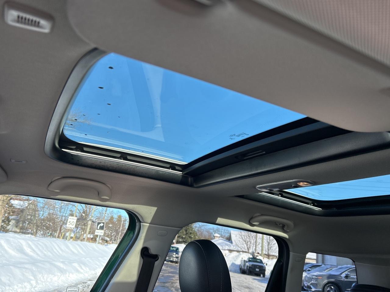 2020 MINI Countryman Cooper S LEATHER/NAV/PWR SUNROOF CALL NAPANEE 81K Photo