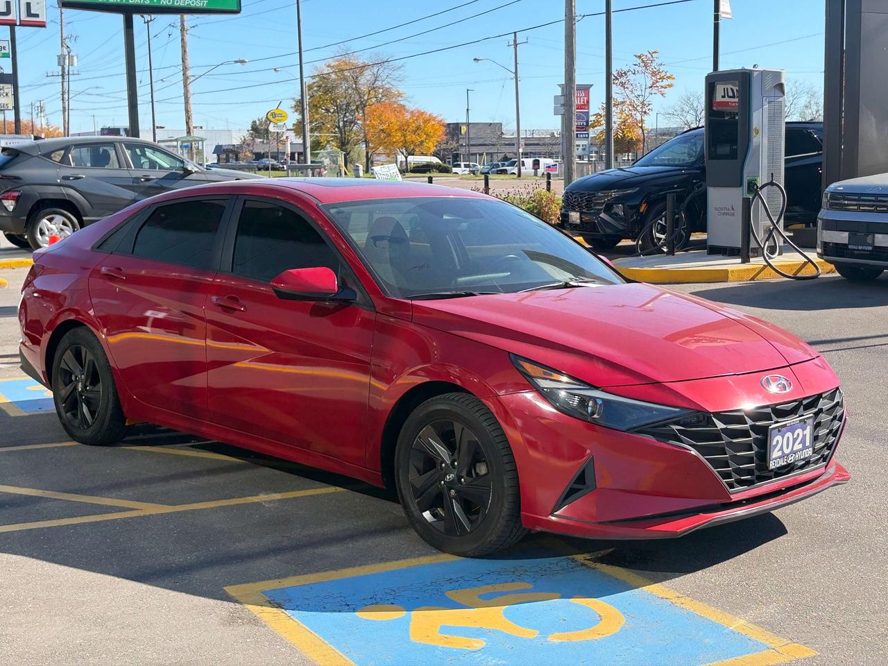 2021 Hyundai Elantra Preferred IVT w-Sun & Tech Package Photo