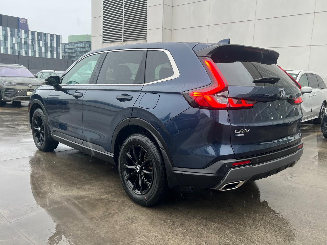 2024 Honda CR-V Hybrid EX-L 4dr All-Wheel Drive Photo4