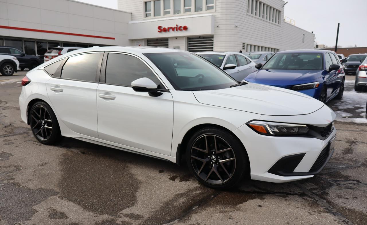 2022 Honda Civic Sport Touring 4dr Hatchback Photo