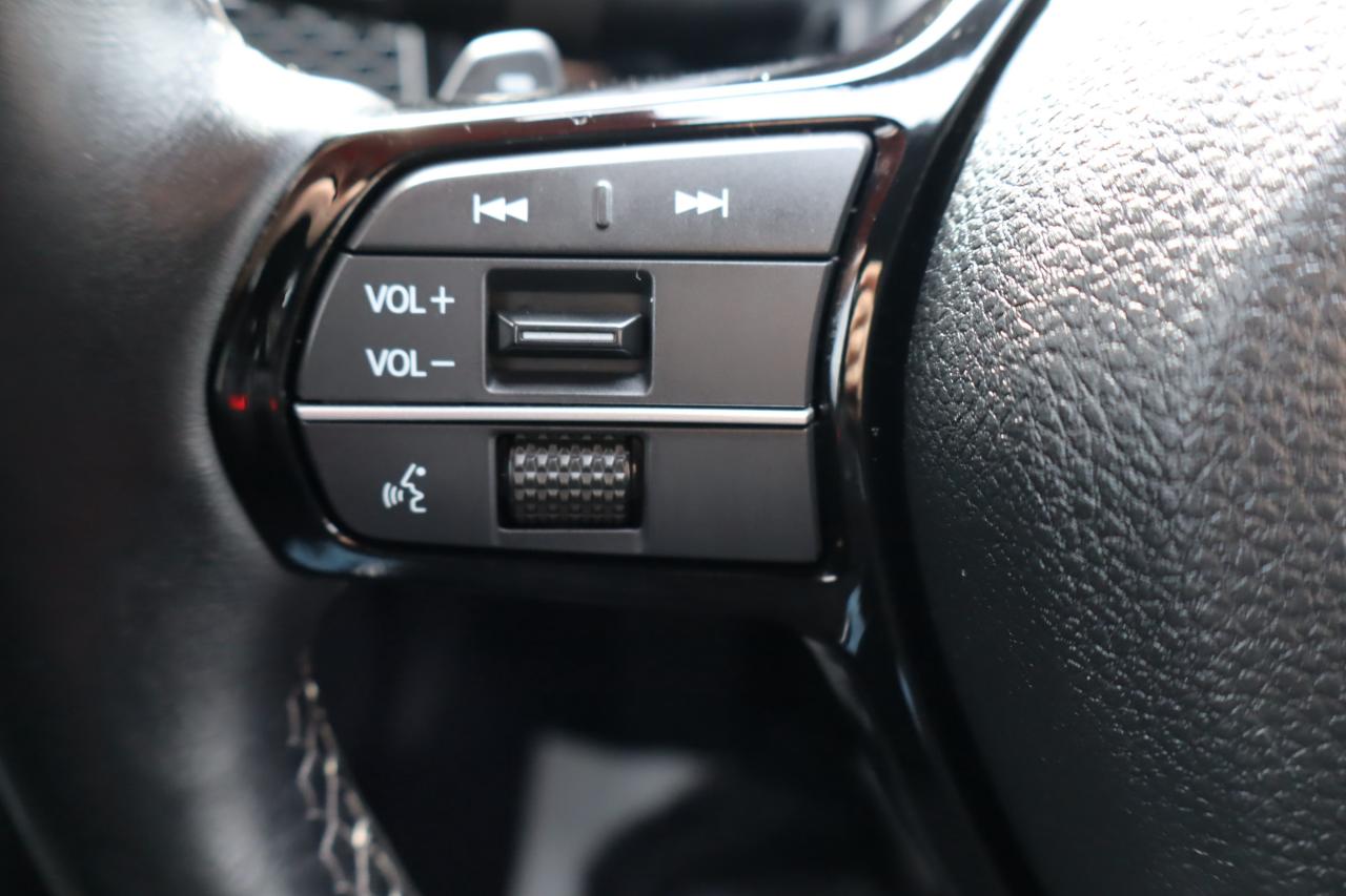 2022 Honda Civic Sport Touring 4dr Hatchback Photo