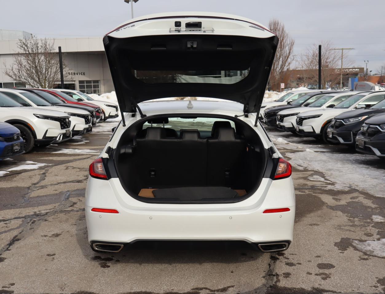 2022 Honda Civic Sport Touring 4dr Hatchback Photo