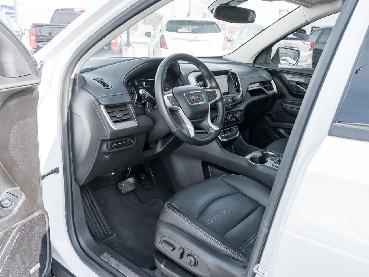 2024 GMC Terrain Denali 4dr All-Wheel Drive Photo