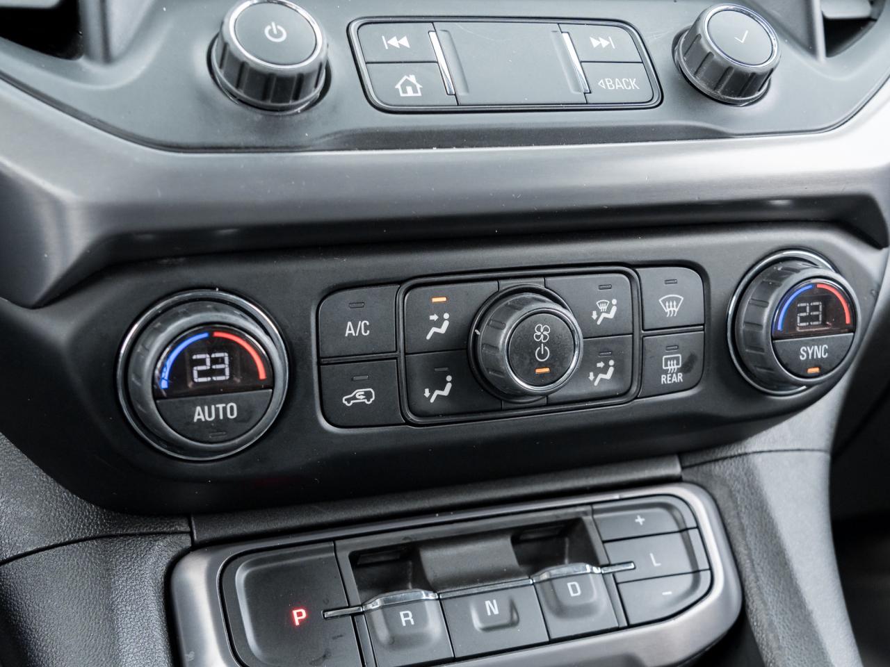 2021 GMC Acadia AT4 All-Wheel Drive Photo