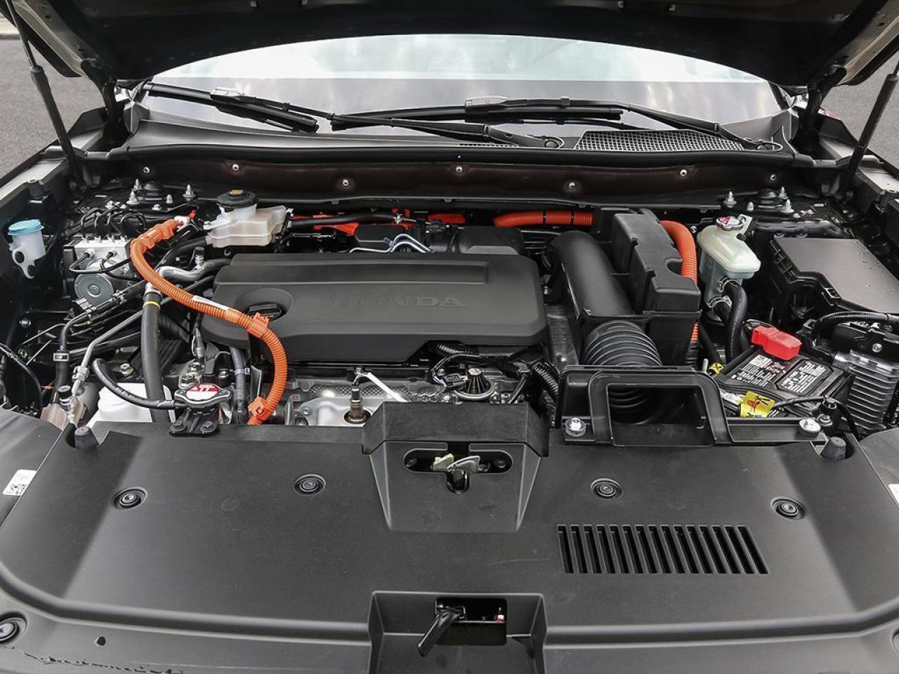 2026 Honda CR-V Hybrid Touring 4dr All-Wheel Drive Photo