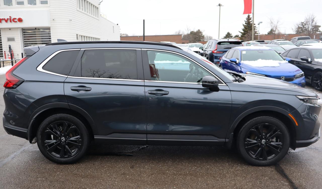 2023 Honda CR-V Hybrid Touring 4dr All-Wheel Drive Photo