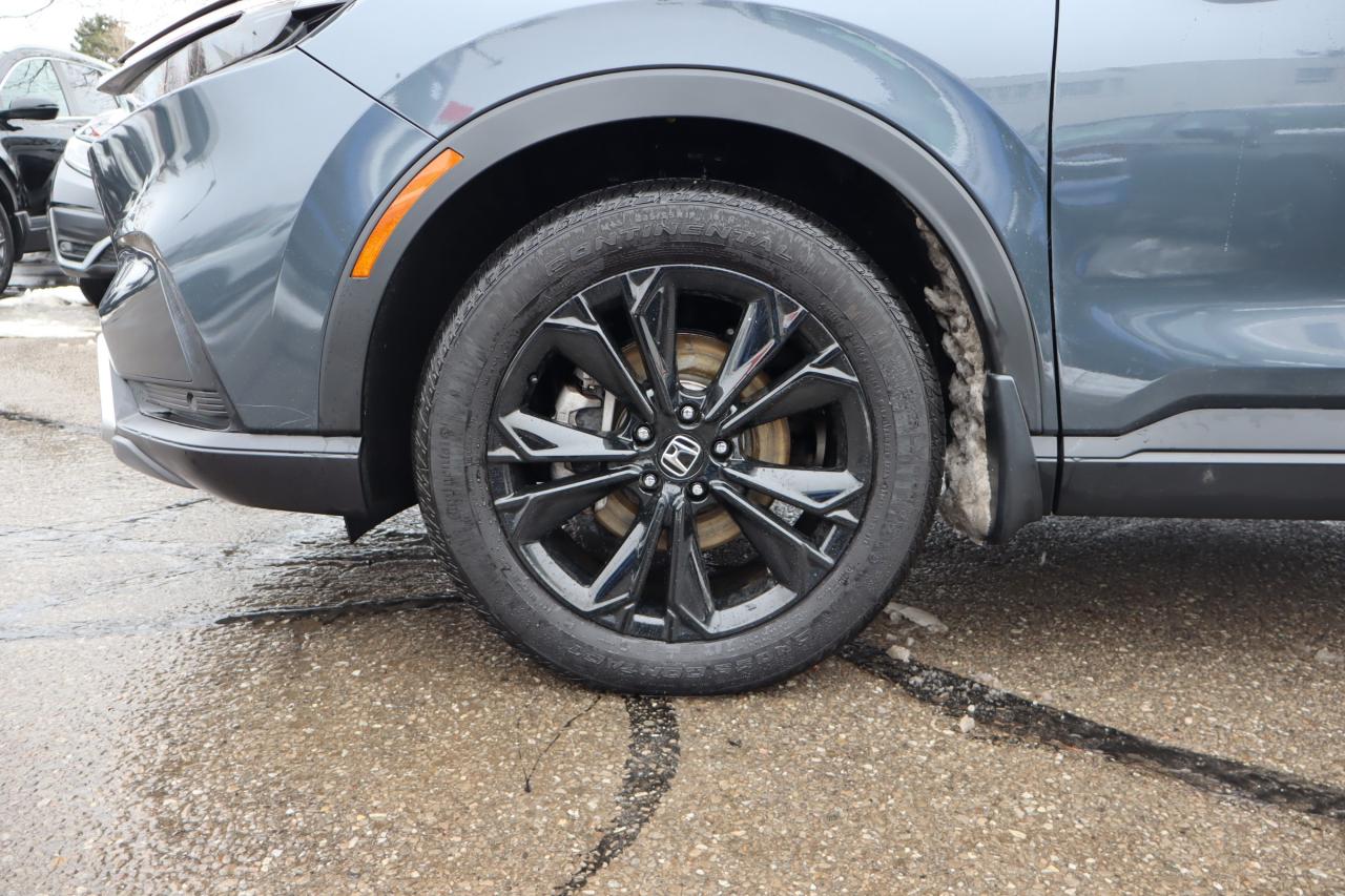2023 Honda CR-V Hybrid Touring 4dr All-Wheel Drive Photo
