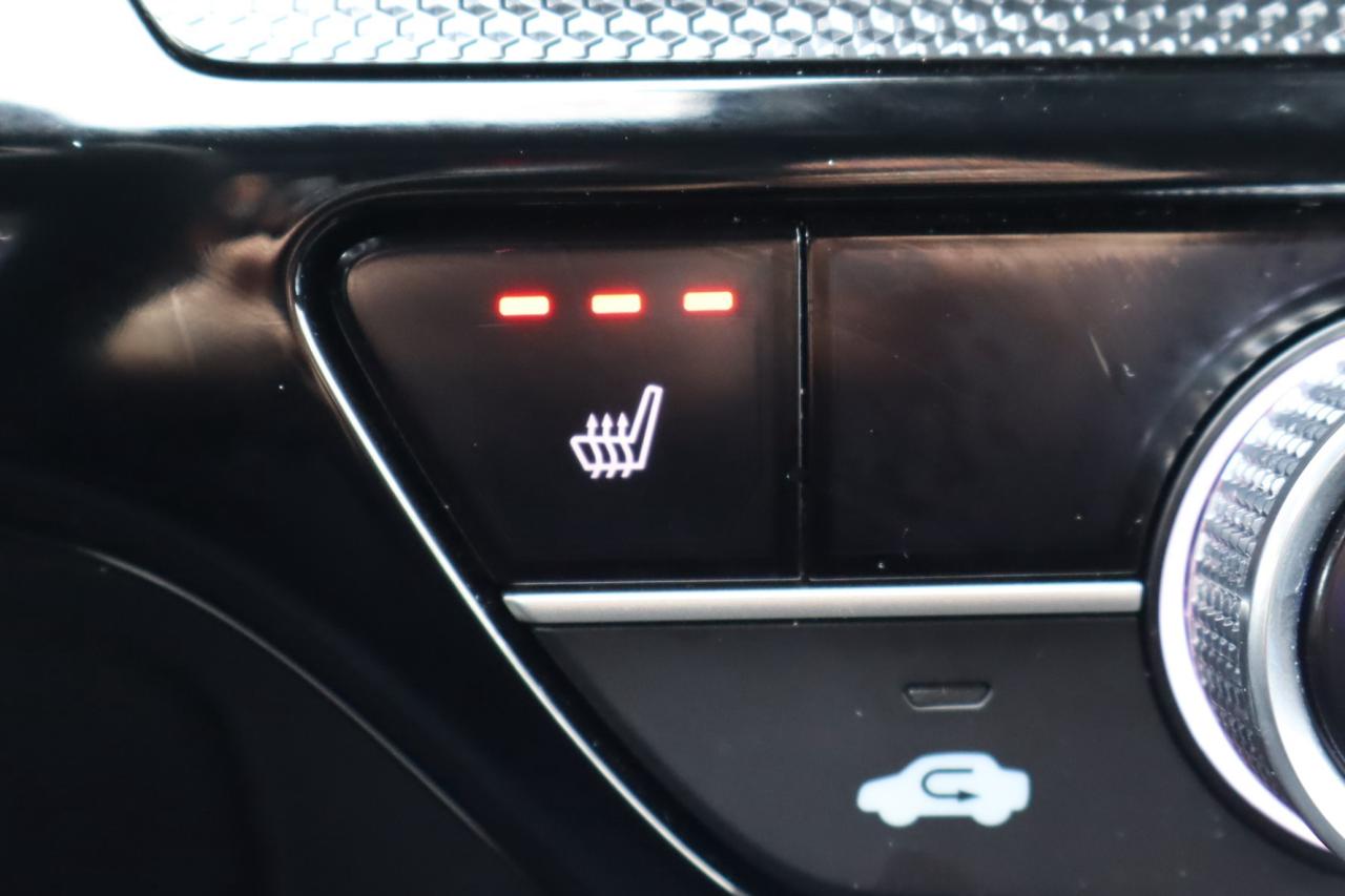 2023 Honda CR-V Hybrid Touring 4dr All-Wheel Drive Photo