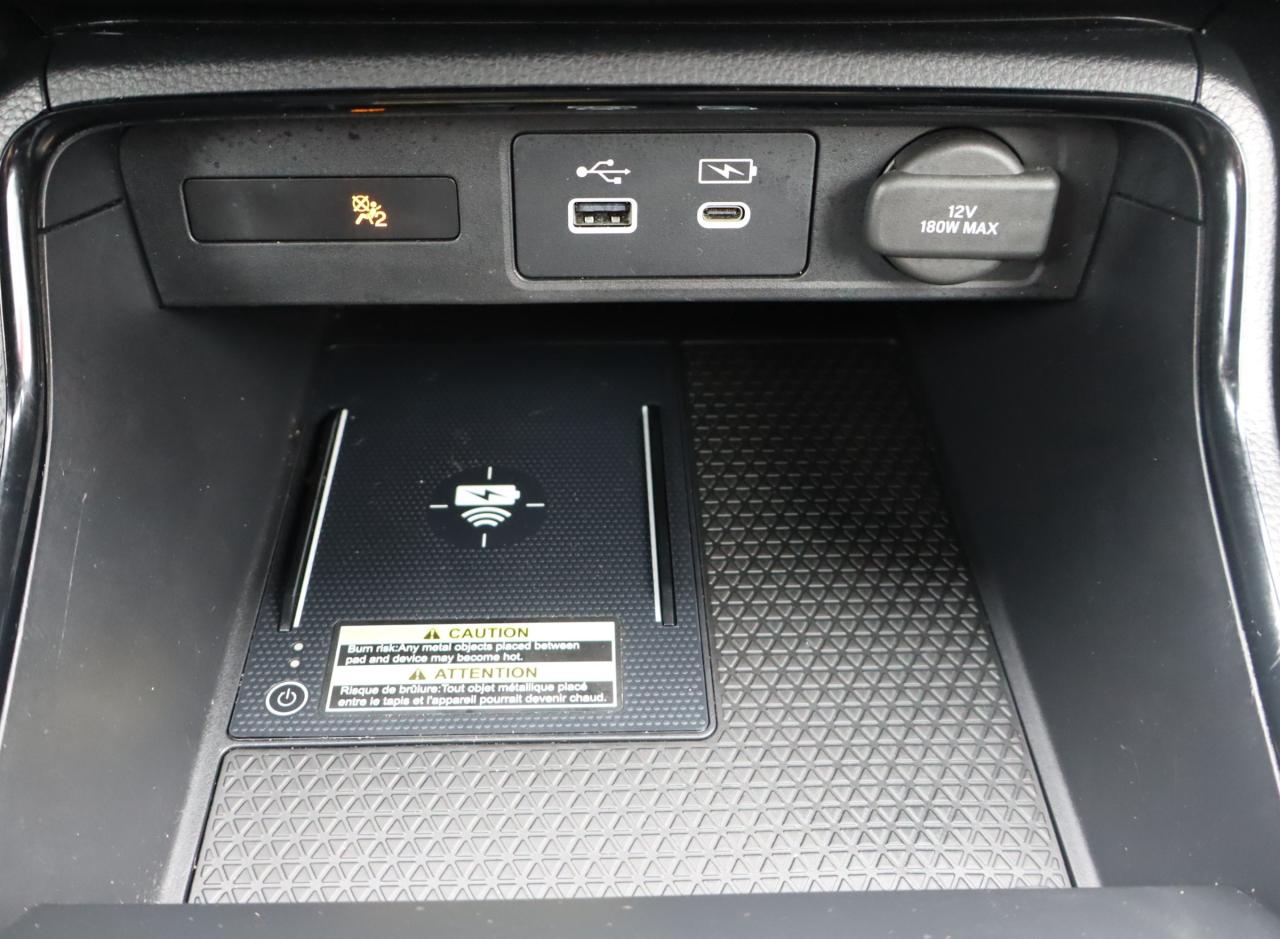 2023 Honda CR-V Hybrid Touring 4dr All-Wheel Drive Photo