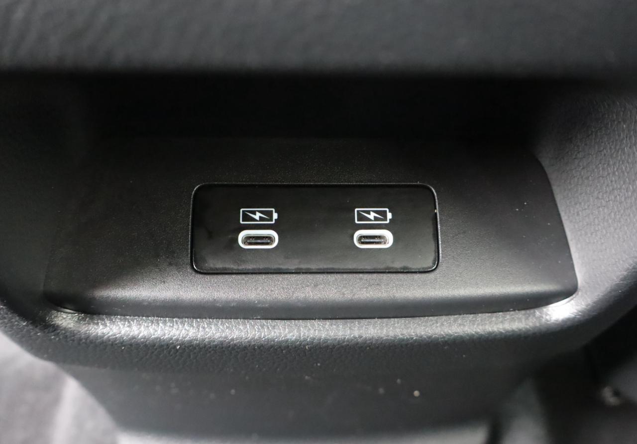 2023 Honda CR-V Hybrid Touring 4dr All-Wheel Drive Photo