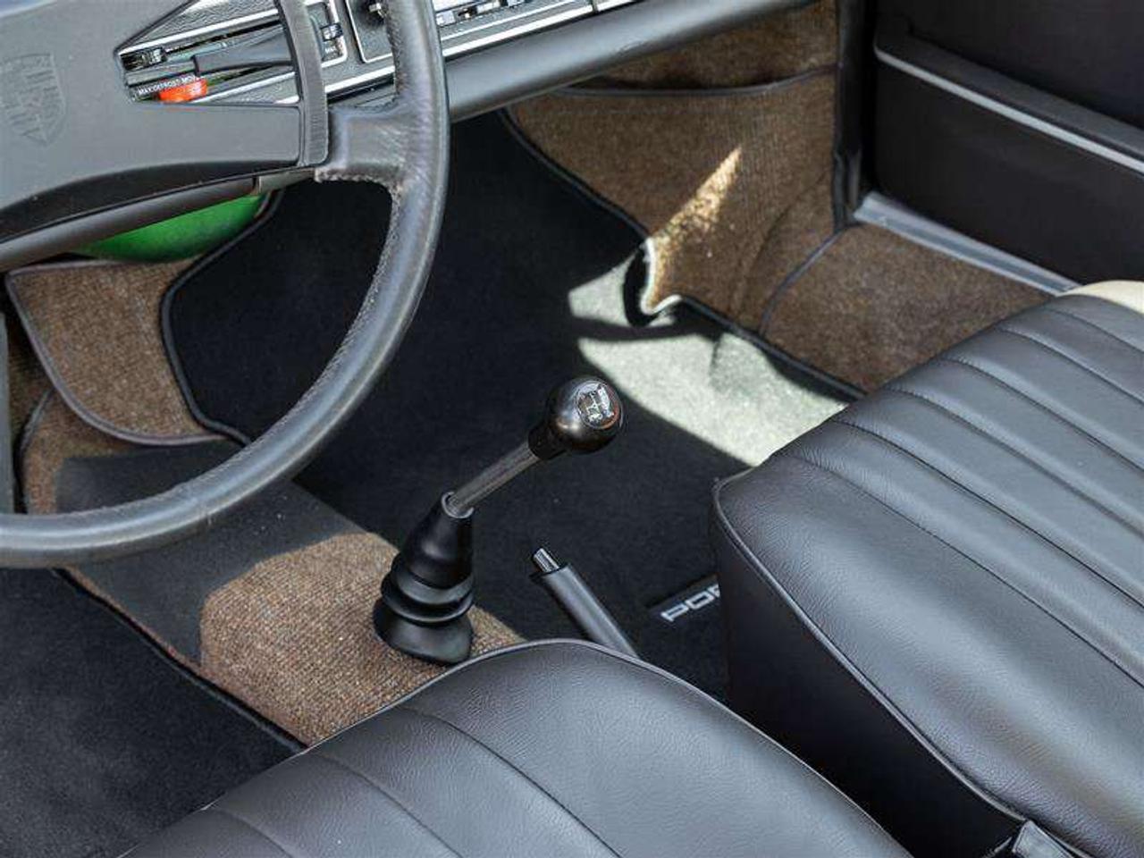 1972 Porsche 911 T Photo