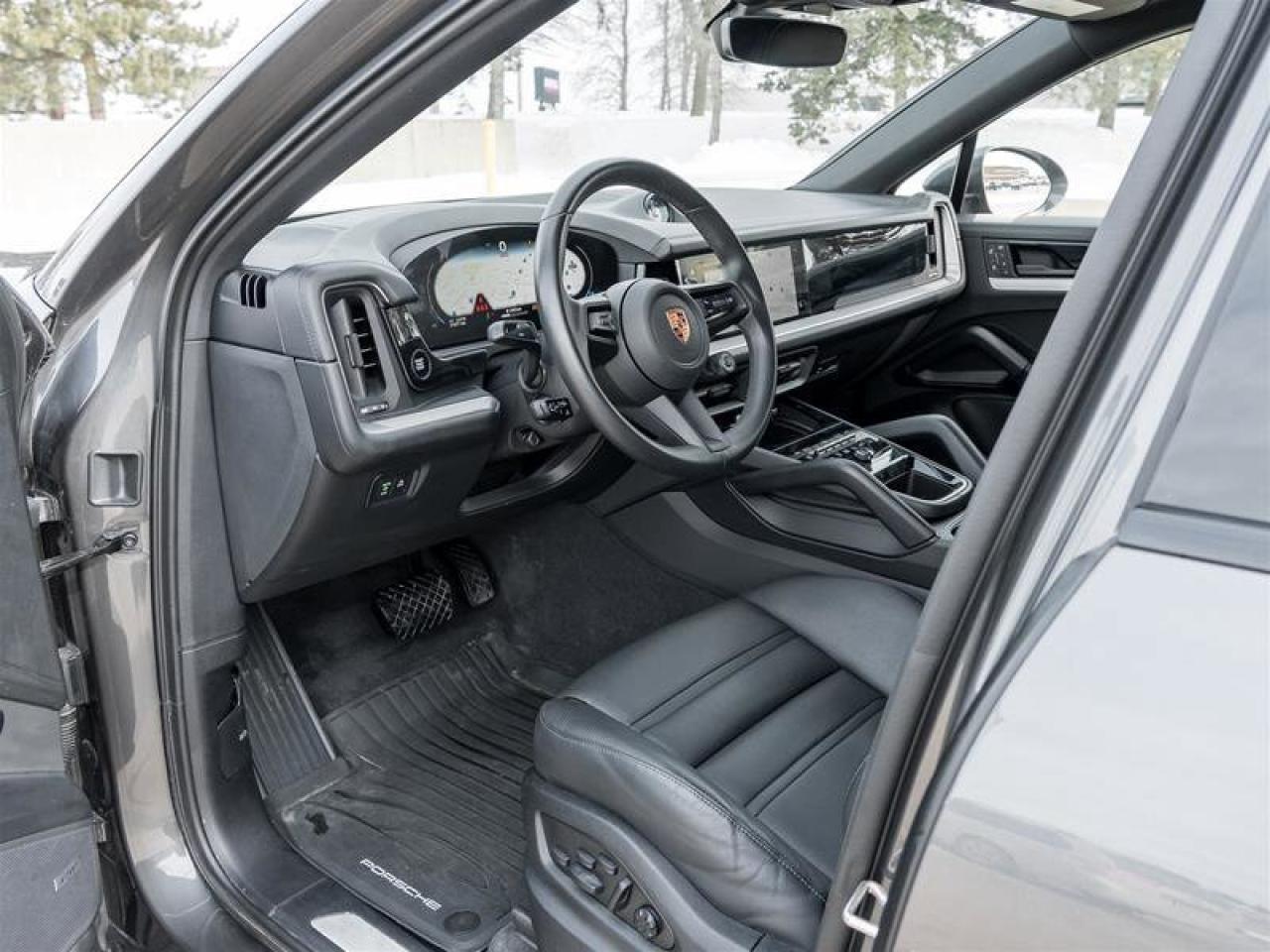 2025 Porsche Cayenne Coupe AWD Premium Pkg Plus 21 RS Spyder Design Whe Photo