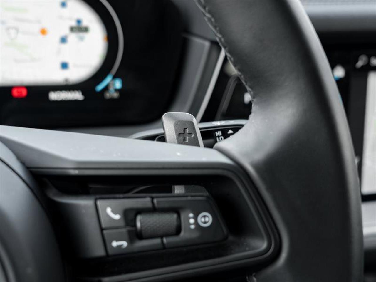 2025 Porsche Cayenne Coupe AWD Premium Pkg Plus 21 RS Spyder Design Whe Photo