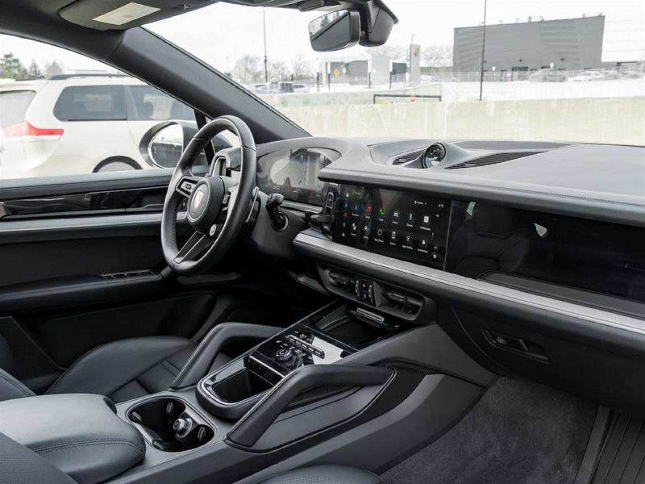 2025 Porsche Cayenne Coupe AWD Premium Pkg Plus 21 RS Spyder Design Whe Photo