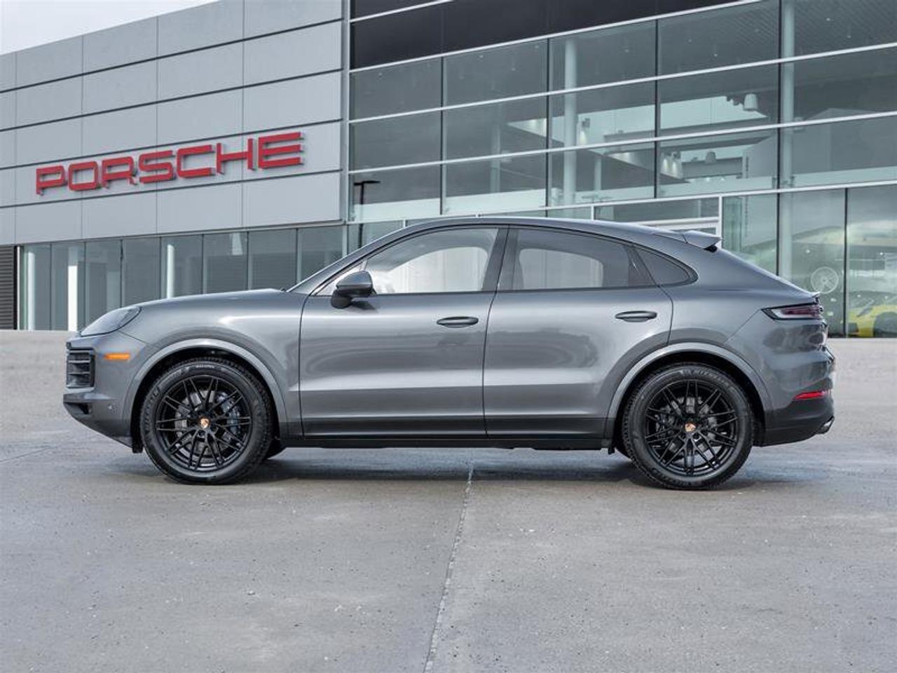2025 Porsche Cayenne Coupe AWD Premium Pkg Plus 21 RS Spyder Design Whe Photo2