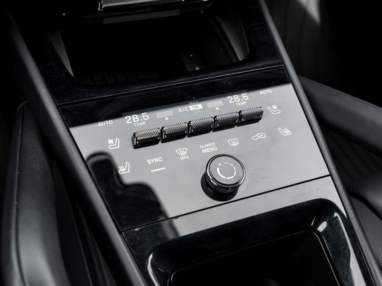 2025 Porsche Cayenne Coupe AWD Premium Pkg Plus 21 RS Spyder Design Whe Photo