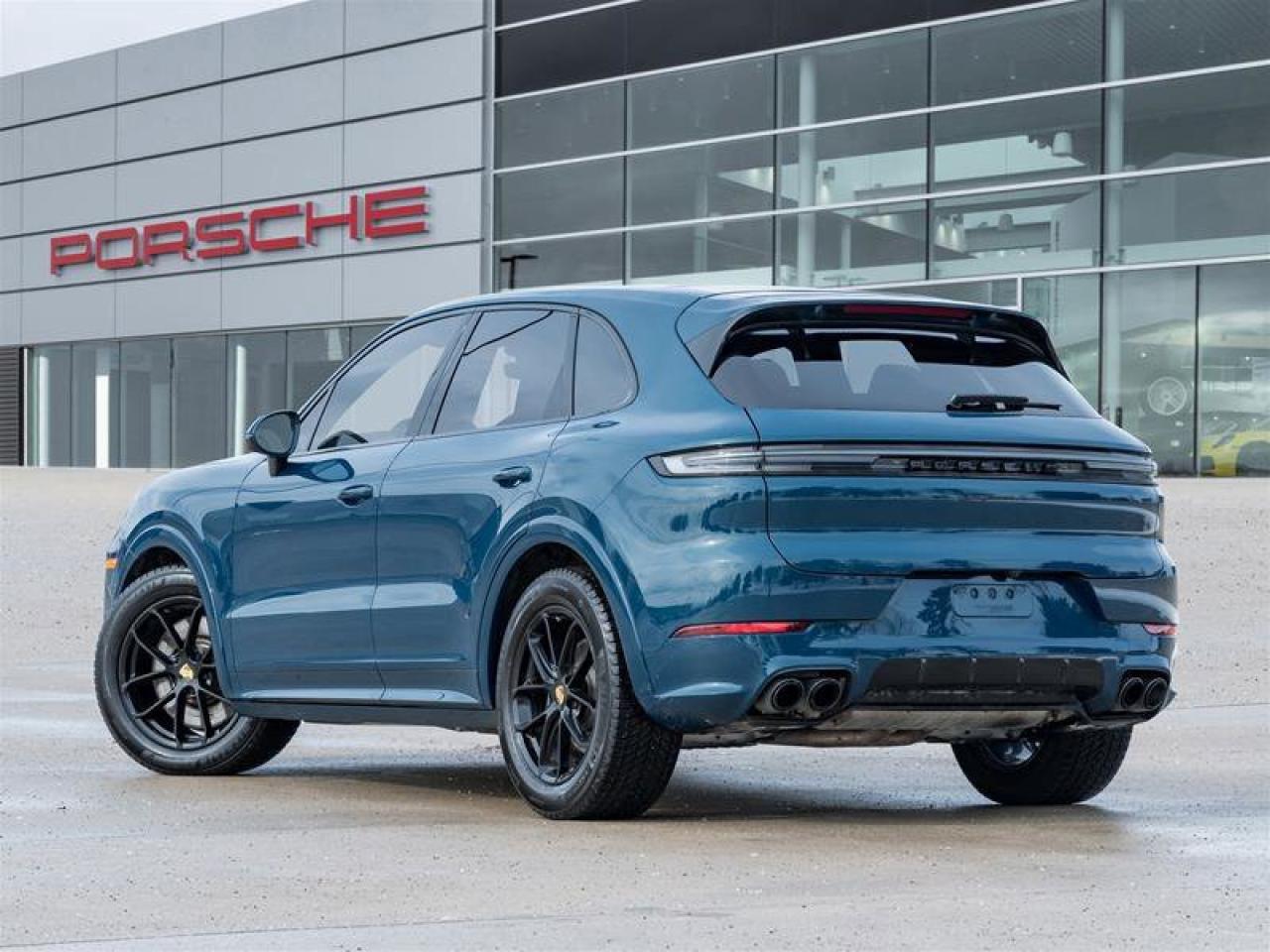 2024 Porsche Cayenne S AWD Premium Pkg Plus SportDesign Pkg in High Glo Photo3