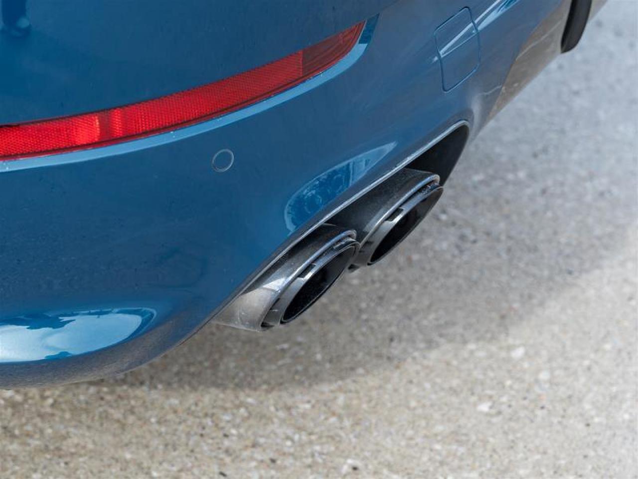 2024 Porsche Cayenne S AWD Premium Pkg Plus SportDesign Pkg in High Glo Photo