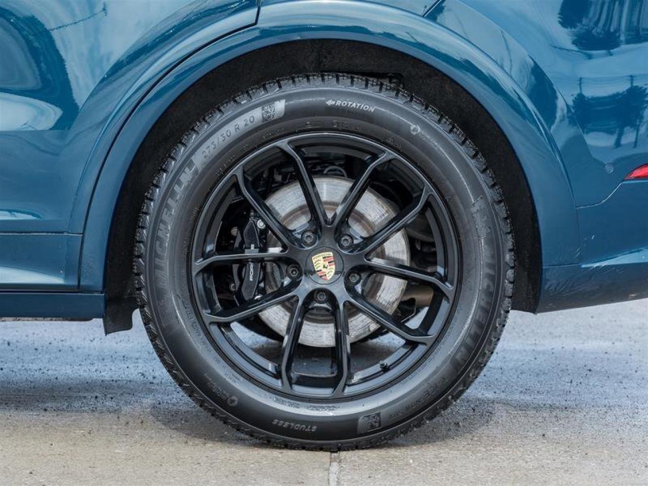 2024 Porsche Cayenne S AWD Premium Pkg Plus SportDesign Pkg in High Glo Photo