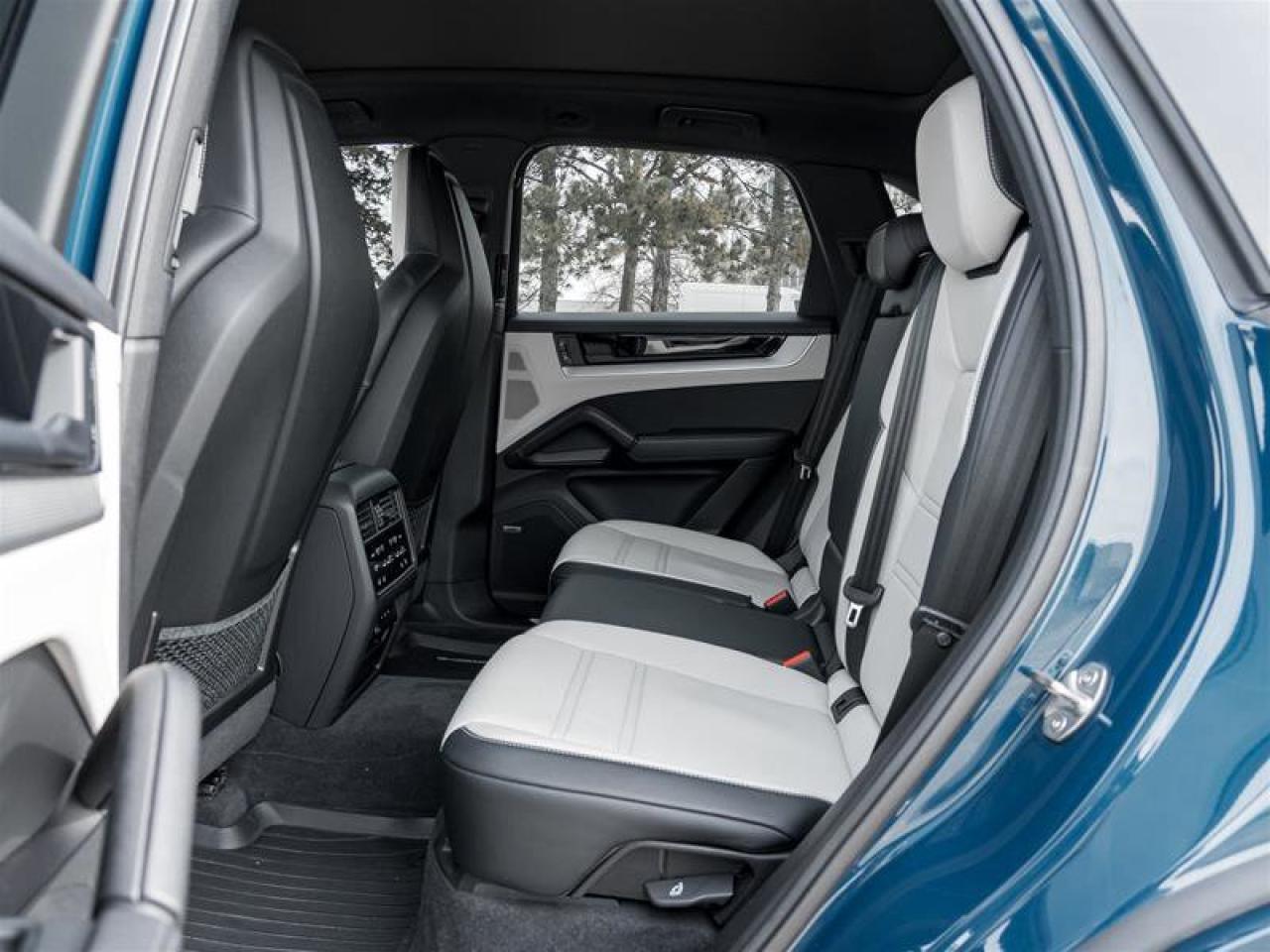 2024 Porsche Cayenne S AWD Premium Pkg Plus SportDesign Pkg in High Glo Photo