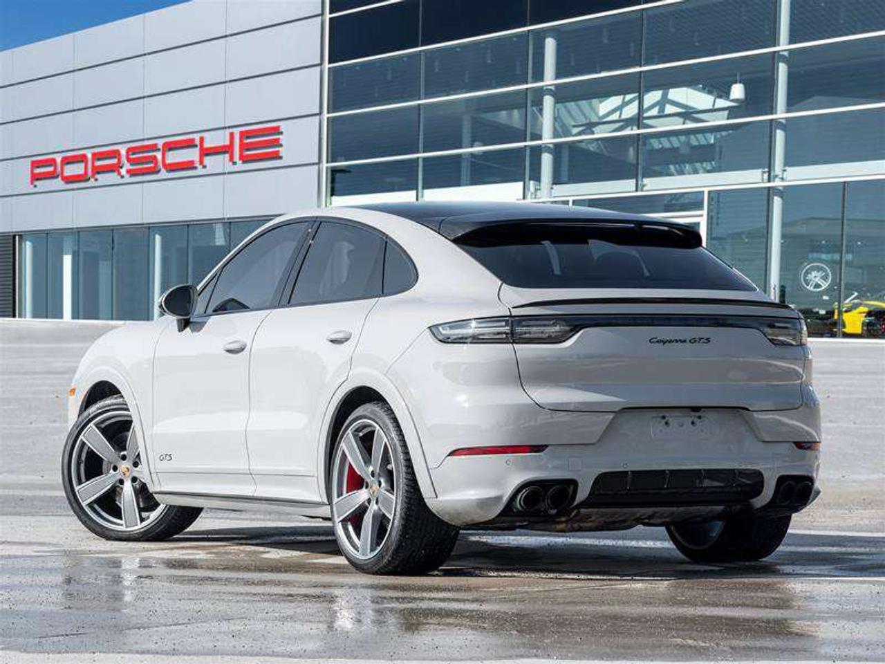 2023 Porsche Cayenne GTS Coupe AWD Adaptive Cruise Control Lane Change Assist Surround View LED-Matrix Design Headlig Photo3