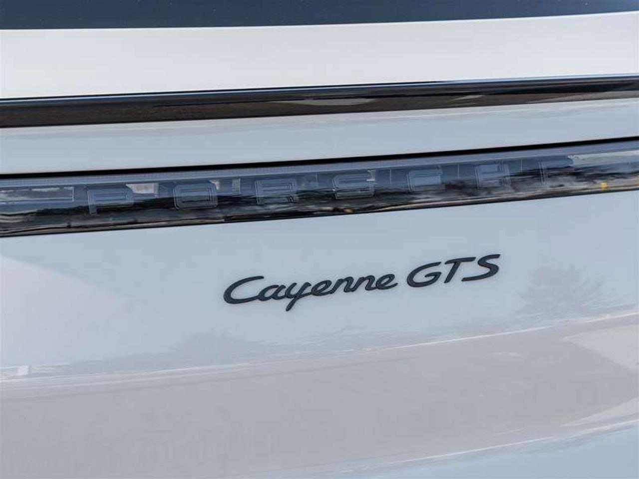 2023 Porsche Cayenne GTS Coupe AWD Adaptive Cruise Control Lane Change Assist Surround View LED-Matrix Design Headlig Photo