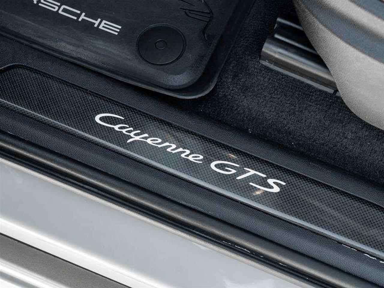 2023 Porsche Cayenne GTS Coupe AWD Adaptive Cruise Control Lane Change Assist Surround View LED-Matrix Design Headlig Photo