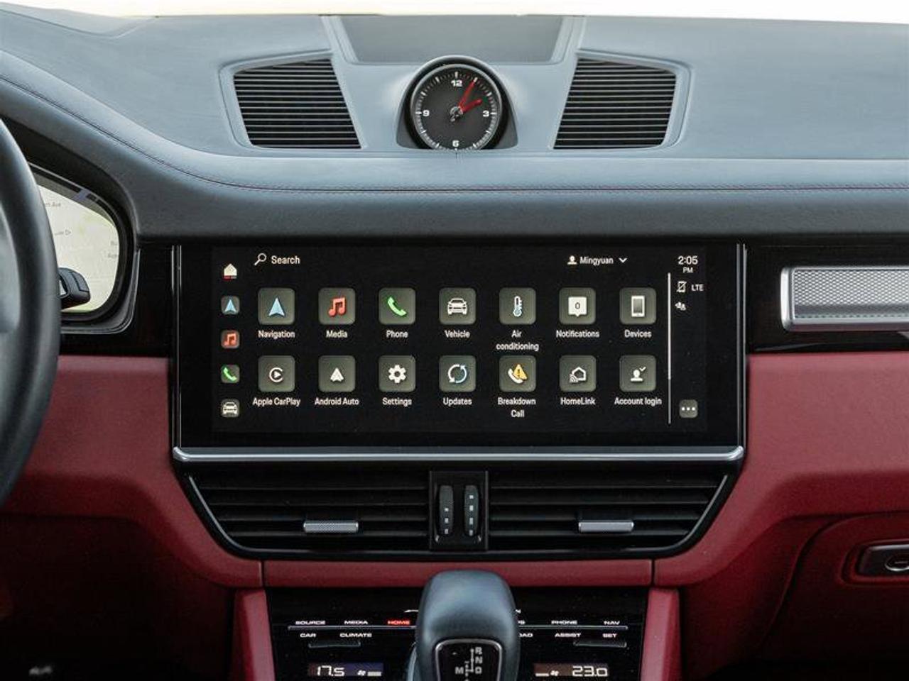 2023 Porsche Cayenne Platinum Edition AWD CPO Assistance Pkg Premium Pk Photo